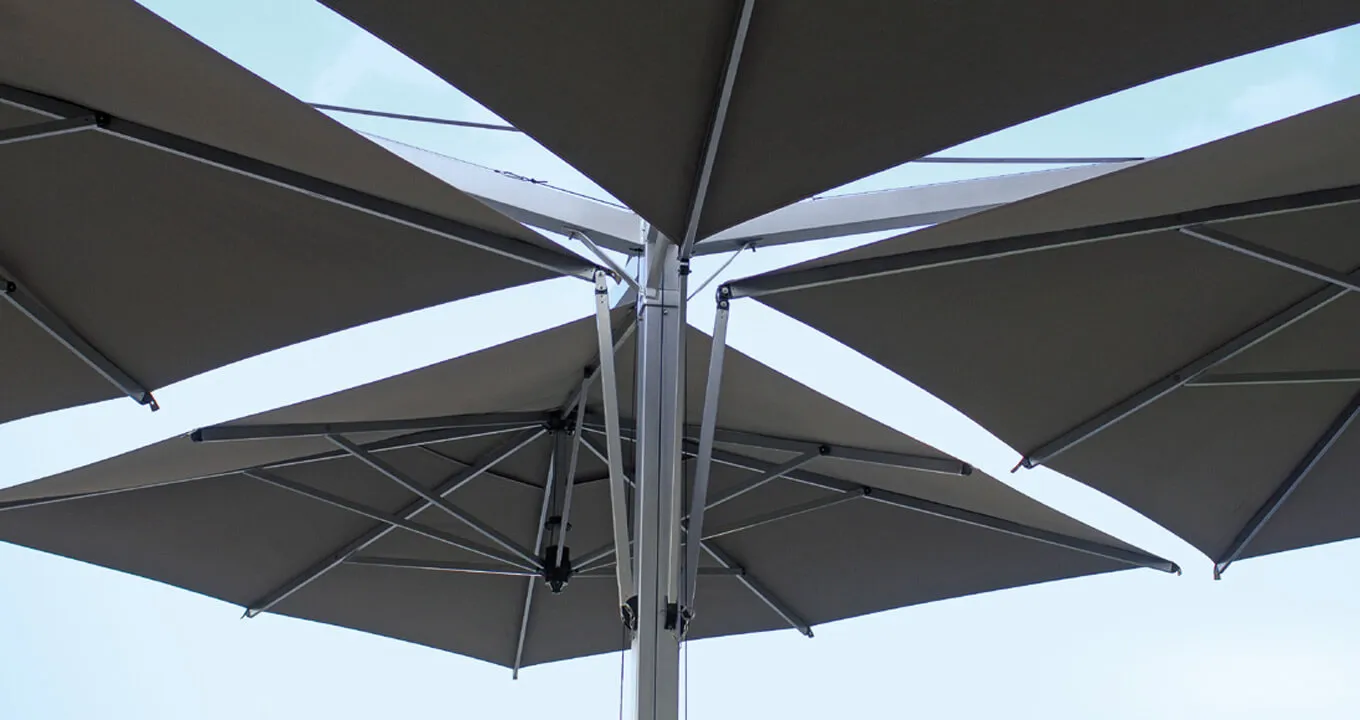 Quadrupplo umbrella closeup
