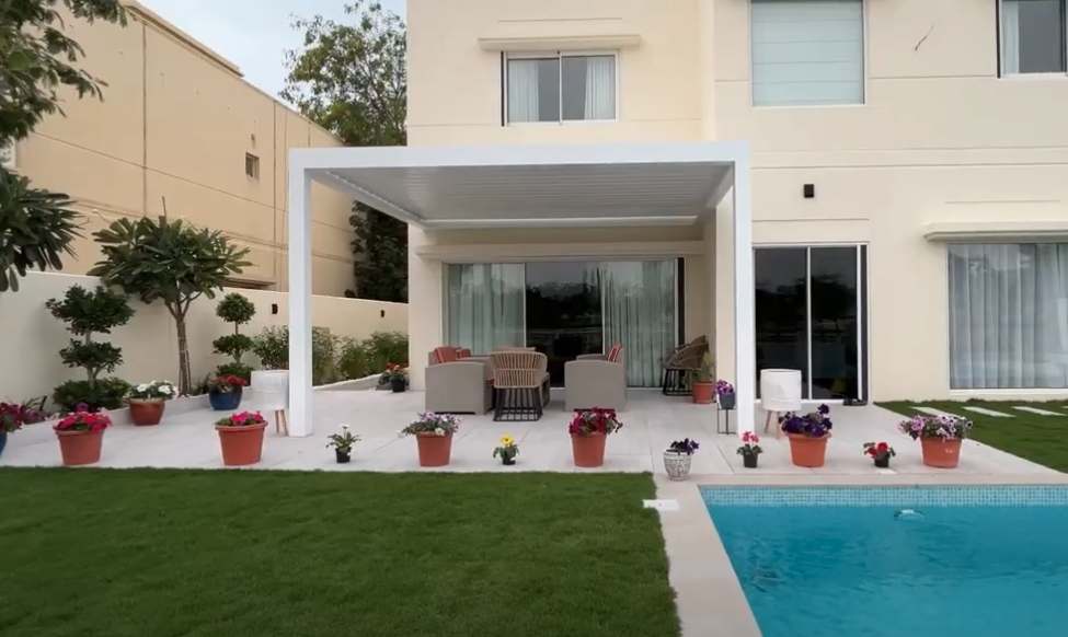 Sierra Bioclimatic pergola