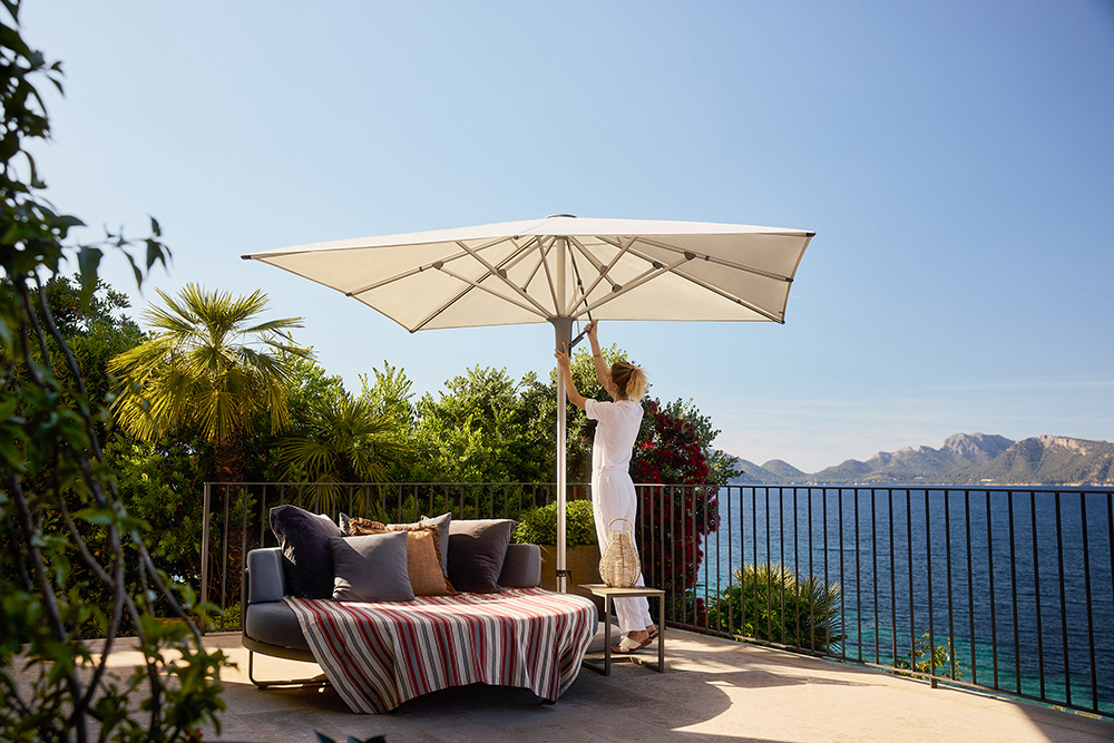 Glatz Fortero Pro umbrellas on a terrace